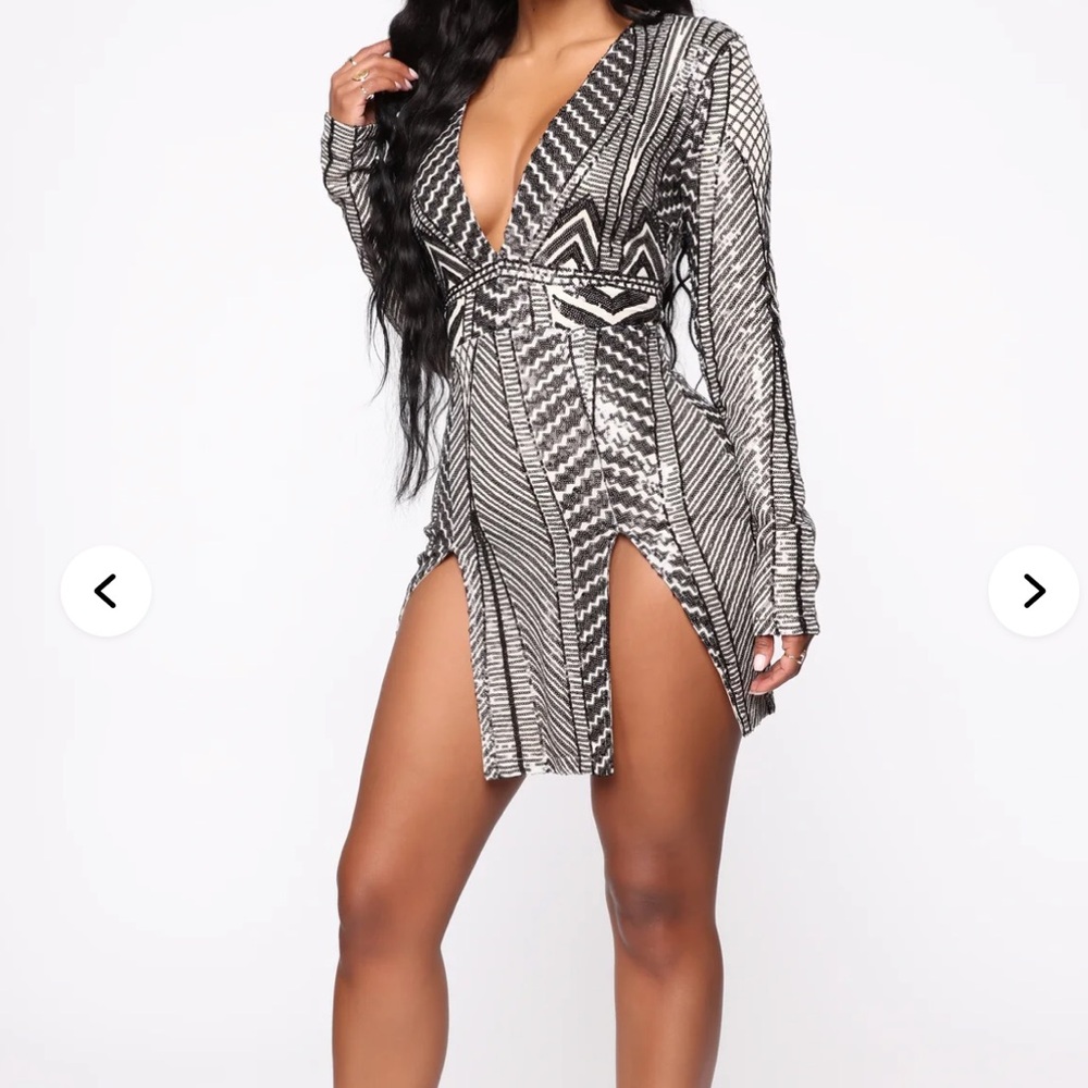 Black and White Patterned Long Sleeve Sequin Dress